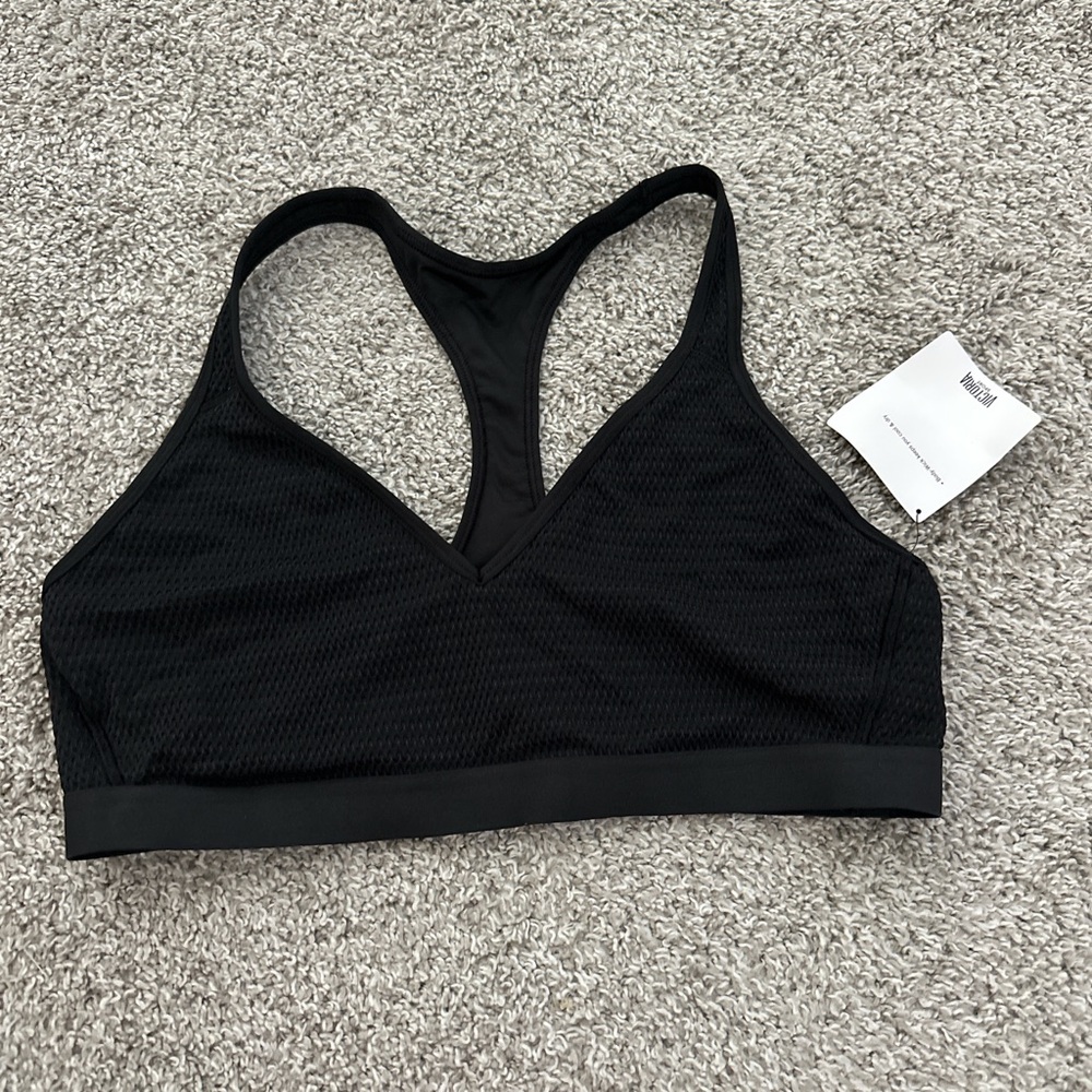 Victoria’s Secret Sports Women’s Black Racerback Sports Bra